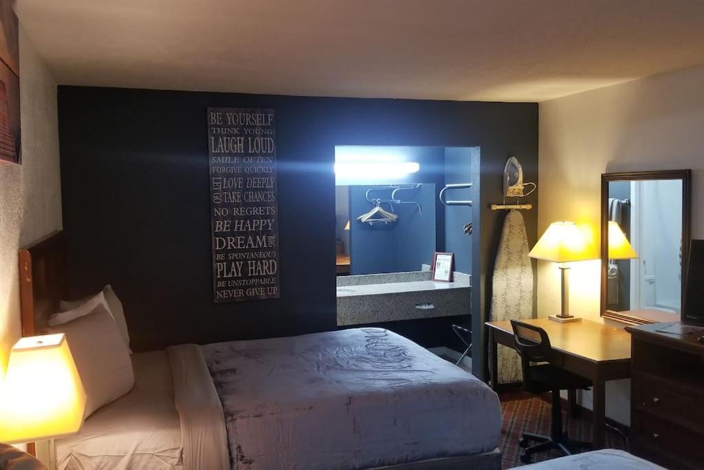 Osu 2 Queen Beds Hotel Room 230 Wi-Fi Stillwater Buitenkant foto